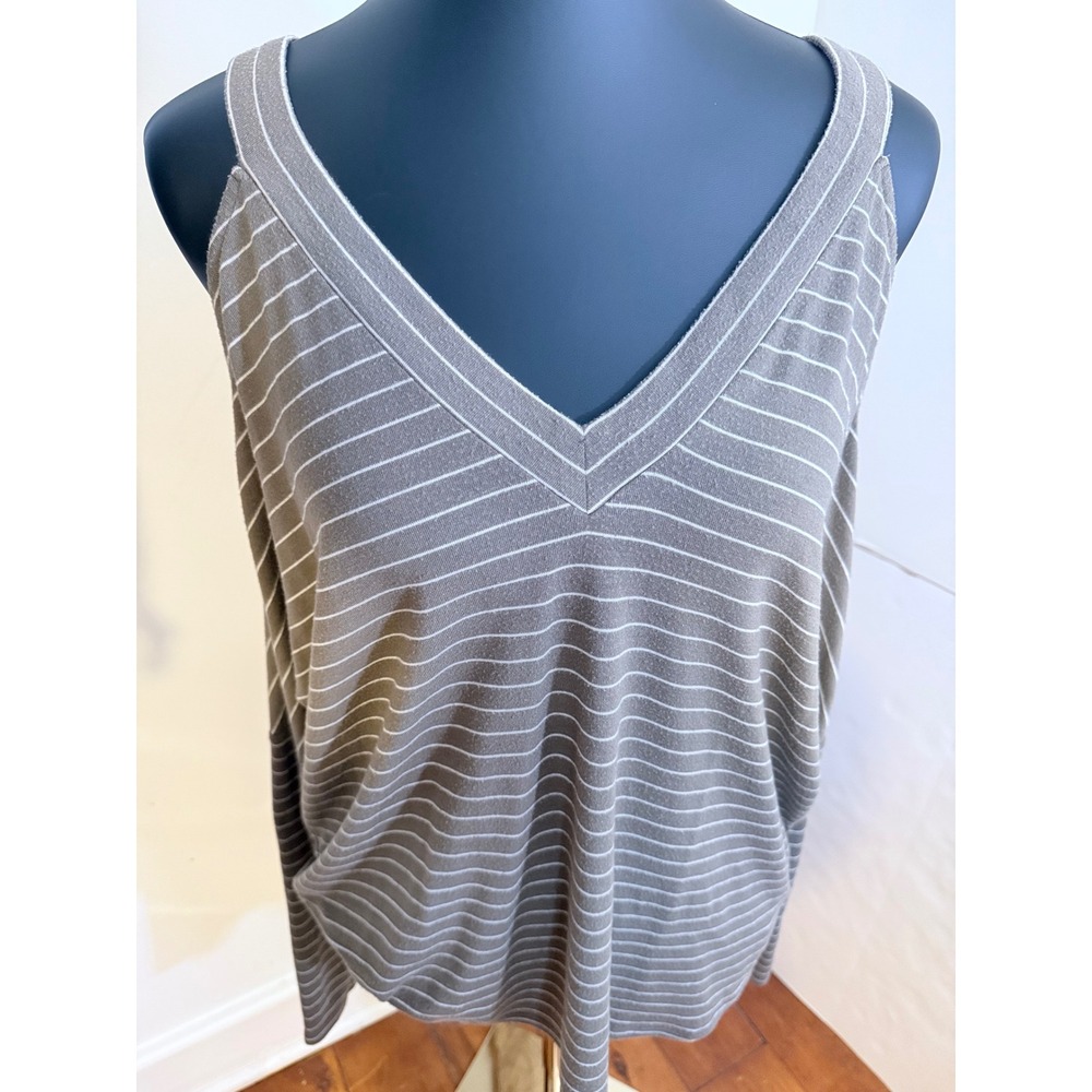 Express Medium Brown White Stripe Dolman Sleeve V-Neck Top Casual Oversized - Picture 2 of 8